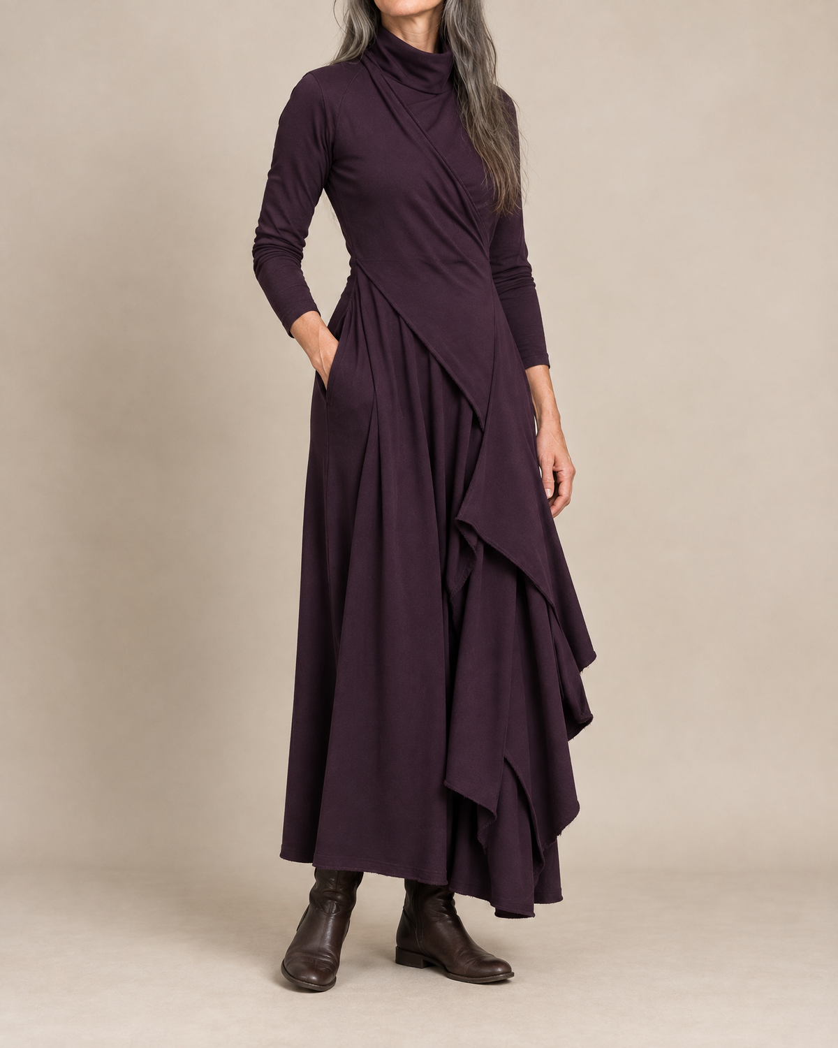 Sylvana | Drapiertes Turtleneck-Maxikleid