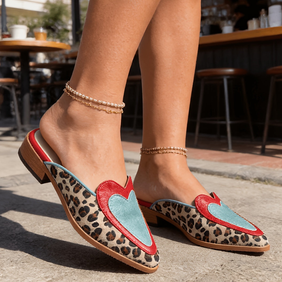 Perlia | Riemenlose Mules mit Leopardenmuster
