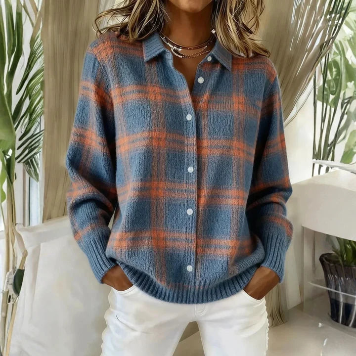 Karierte Strickjacke mit Knopfleiste