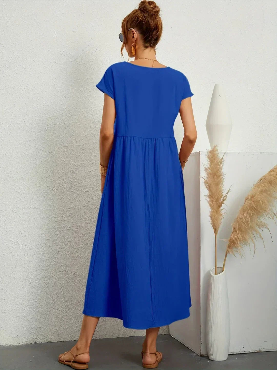 Gabrielle™ — Midi-Fluidkleid zeitlose Eleganz