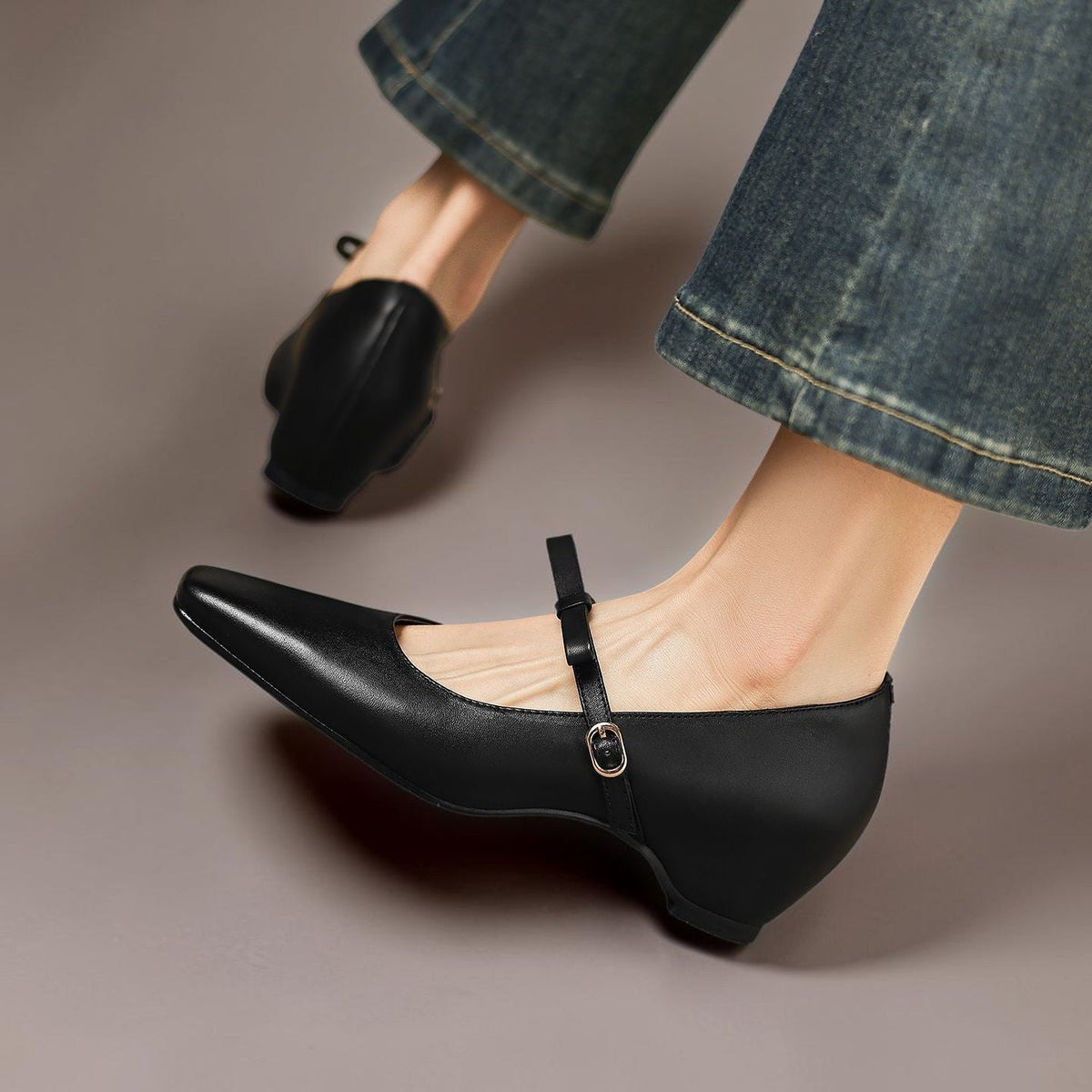 Bryony | Bogenriemen Mary Jane Pump