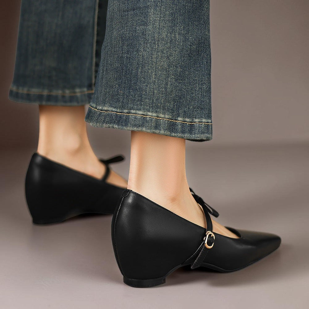 Bryony | Bogenriemen Mary Jane Pump